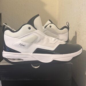 Jordan  Men's Black and White Low-Top Athletic Sneakers